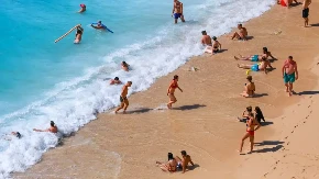 Vrućine menjaju navike turista - sve više ljudi beži sa Mediterana i bira "nove" destinacije