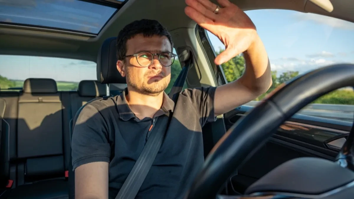 Vozači, oprez - visoke temperature mogu da unište automobil za nekoliko minuta