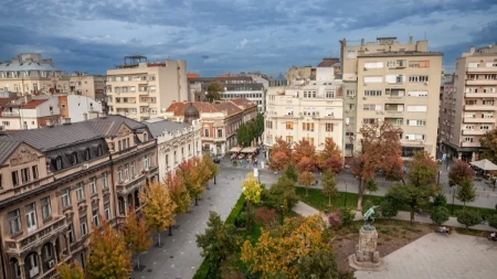 Nova pomoć za majke koje nemaju nekretninu - ko može da konkuriše za bespovratni novac