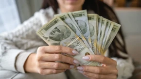 Plate rastu za 12 odsto - deo zaposlenih u Srbiji od decembra dobija čak 13.466 dinara više