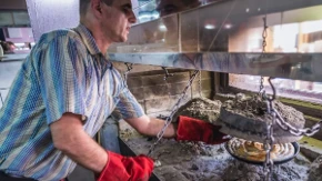 Burek 70, pljeskavica 350 dinara - turisti otkrili najjeftiniji grad na Balkanu