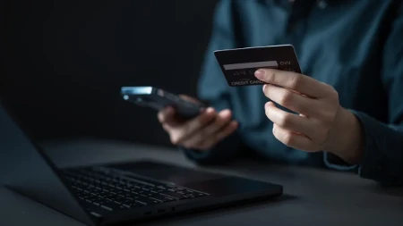 Oprez, lopovi lako mogu saznati vaš PIN kod - postoji način da se zaštitite