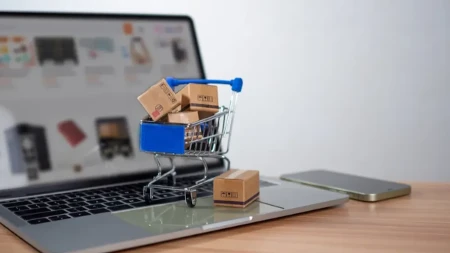 U Srbiji realizovano 34,2 miliona internet kupovina 