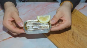 Nekada su ih ribari lovili na tone, a sada ih je sve manje - sardine postaju luksuz