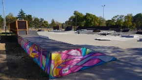 Posle više od 15 godina obnovljen skejt park na Ušću