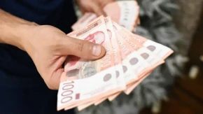 Novac ne leže svima u istu banku - postoje dva načina isplate 6.000 dinara