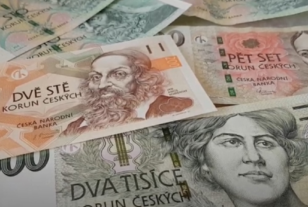 KAO KULA OD KARATA Rublja propada, ali i dve zemlje Evrope hitno moraju da se bore za svoj novac