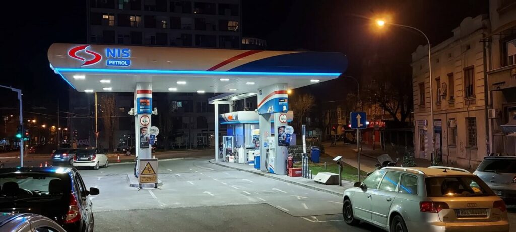 NOVE CENE GORIVA SVAKOG PETKA Da li će benzin u Srbiji danas pojeftiniti?
