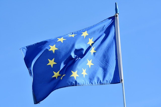 PRERANO ZA MIŠLJENJE O KUPOVINI TVITERA Bez obzira na ugovor, moraju se poštovati propisi EU o digitalnim uslugama