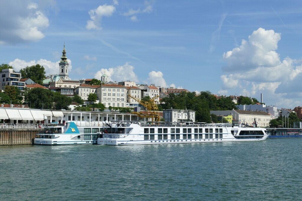 REČNA ZVER STIŽE SUTRA U BEOGRAD Jedan od najvećih svetskih kruzera biće na Dunavu