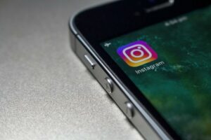 ZBOG ĐAKA PRVENSTVENO Instagram uvodi novu opciju – biće prilagođena i za učenje