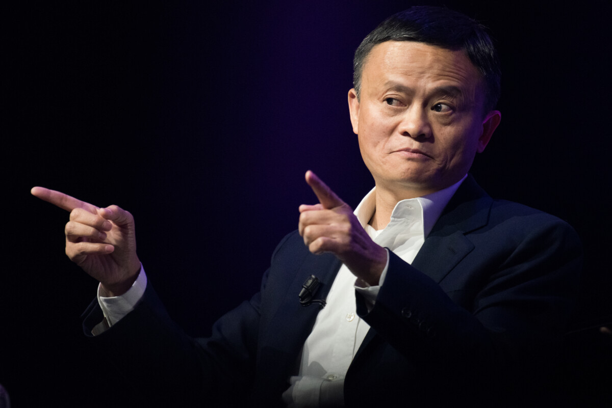 Džek Ma, akcije Alibabe