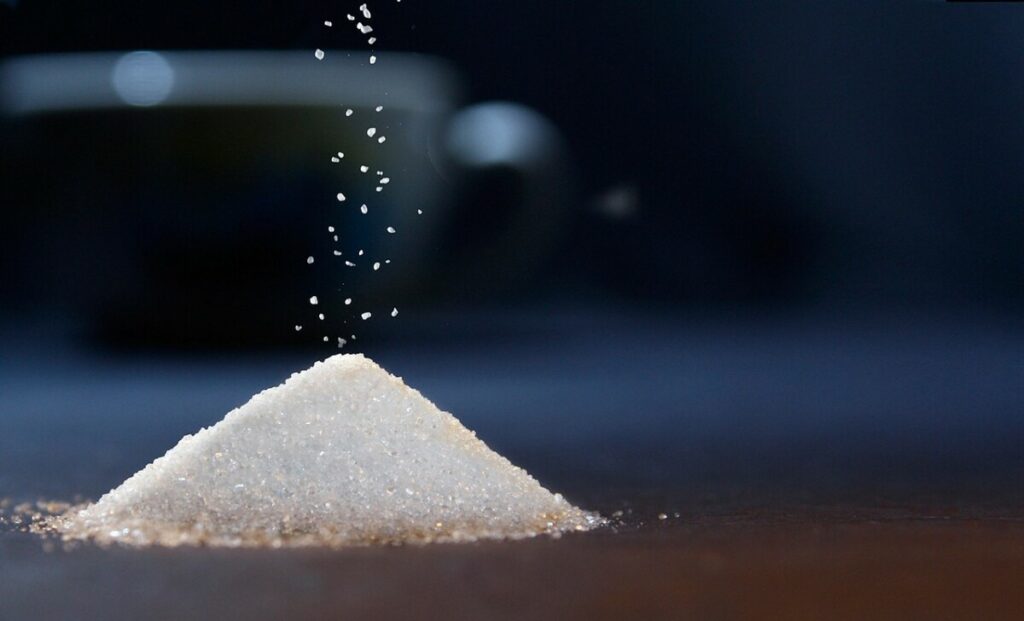 VLADA SRBIJE INTERVENIŠE NA TRŽIŠTU Danas kreće distribucija 260 tona šećera