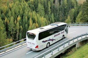 autobus, putovanje autobusom, ekskurzija