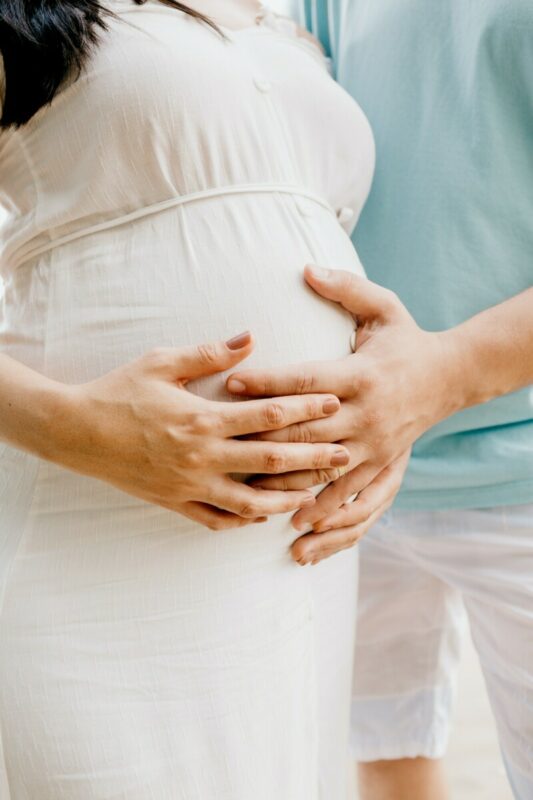 EVO O KOJOJ CIFRI JE REČ Predložene olakšice za žene nakon porođaja
