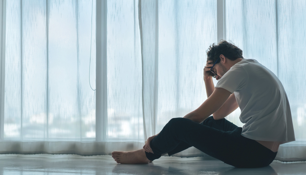 PREPOZNAJTE JE NA VREME Nevidljiv oblik depresije može da napravi ozbiljan problem – ovo su simptomi