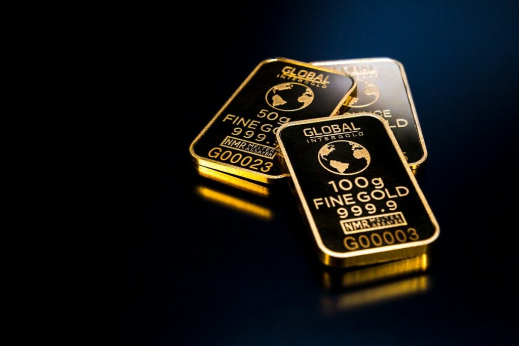 IZ STRAHA OD TEŠKE I DUGOTRAJNE INFLACIJE Centralne banke kupuju velike količine zlata