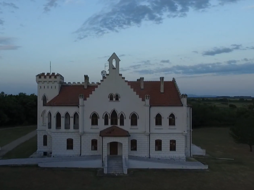 NEOTKRIVENO KULTURNO BLAGO Devastirani i napušteni dvorci južnog Banata čekaju ruku spasa države