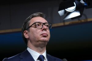 BROJKE POTVRĐUJU USPEŠNU SARADNJU Predsednik Vučić otvara poslovni forum Srbija-Italija