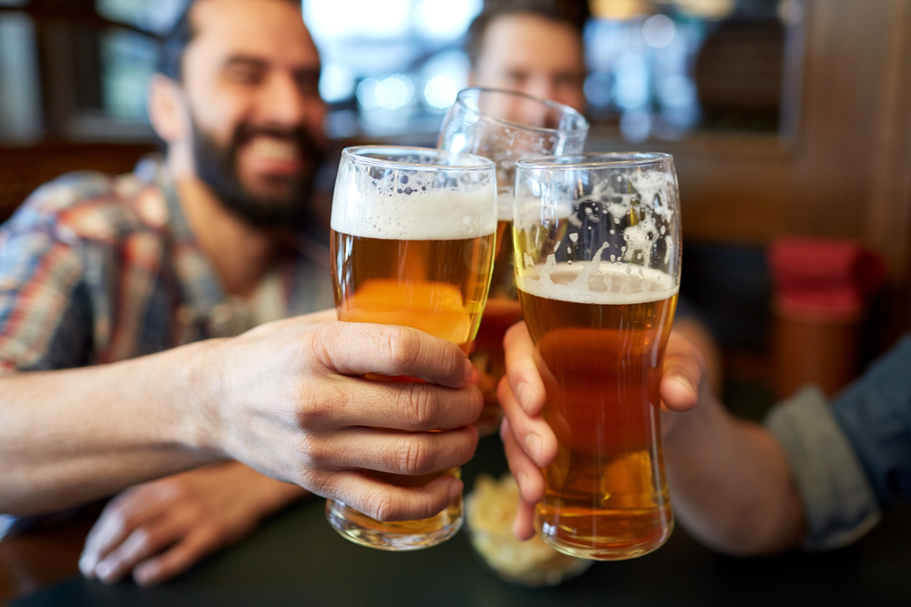 LJUBITELJI PIVA ŠIROM EVROPE U PROBLEMU U Nemačkoj se manje pije, Mađari kukaju zbog rasta cena