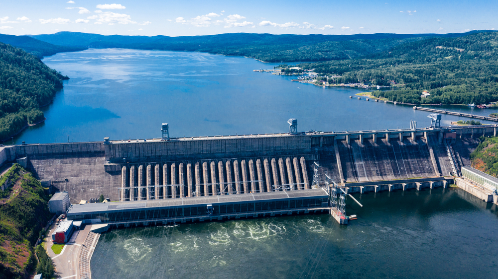 Hidroelektrana, dve zemlje