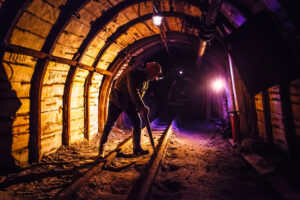 OTVARA SE VELIKI RUDNIK U KOMŠILUKU Krajem januara kreće iskopavanje ruda u Bosni, možda ima i zlata