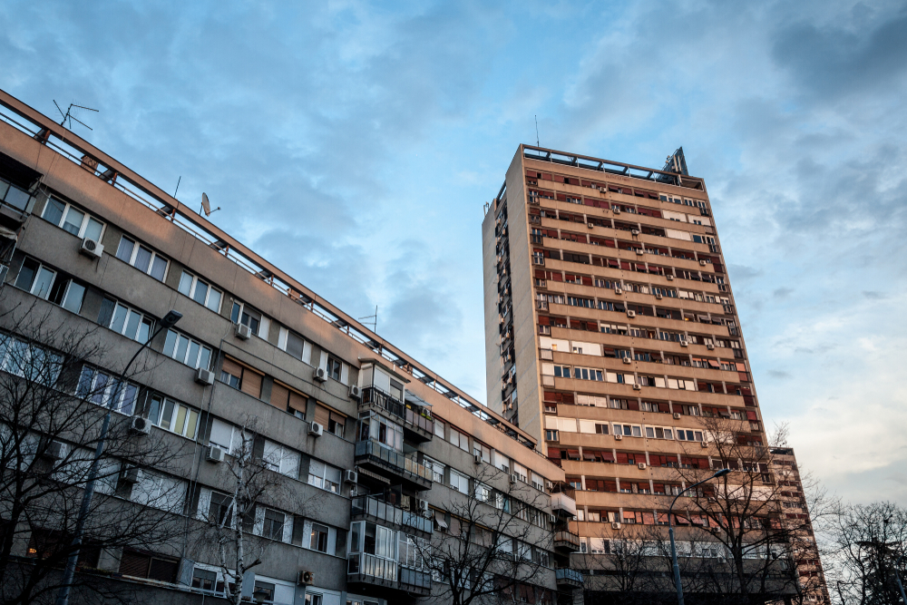 SNAŽAN ZAOKRET NA TRŽIŠTU NEKRETNINA Sve više mladih kupuje stanove u Srbiji