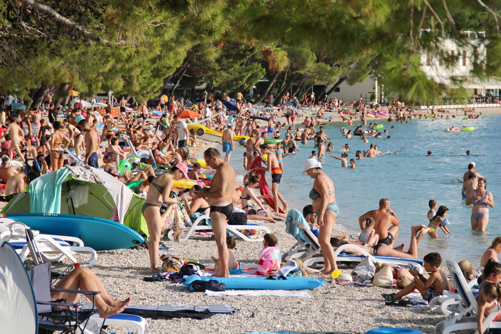 Ništa od punih plaža i apartmana ove godine – Hrvati preterali pa ostali bez dinara
