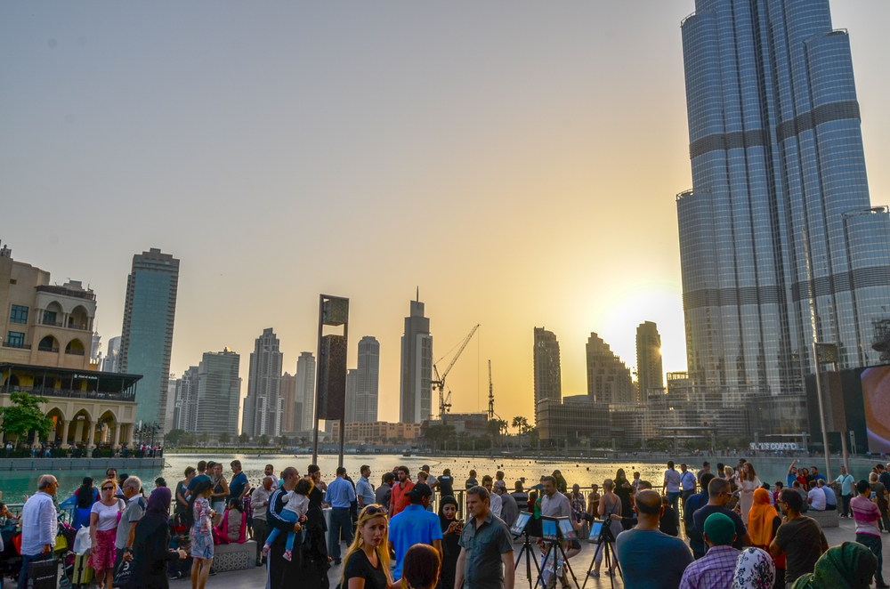 NE PLAĆAJU POREZ, ALI… Spisak plata u Dubaiju, kao i troškova – nije sve sjaj i luksuz