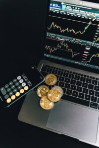 Novi podaci o vrednosti bitkoina – oni koji poseduju najpoznatiji novčić trljaju ruke