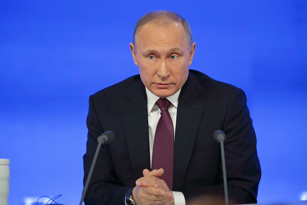 „Vladimir Putin je u konopcima…“